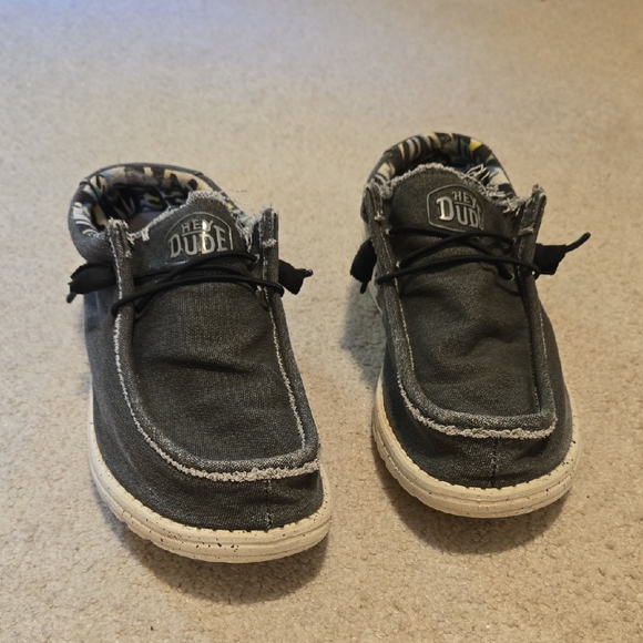 Hey Dude Wally Stretch Canvas Mens Size 9 Freshly Laundered And Ready To Wear - Picture 1 of 8